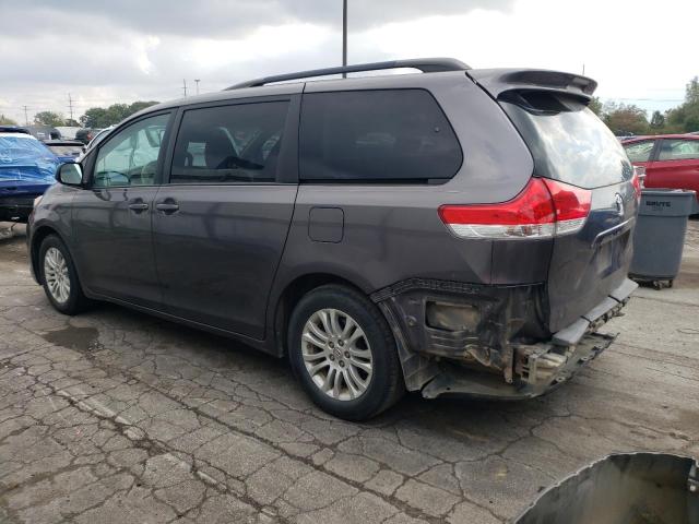 2012 TOYOTA SIENNA XLE