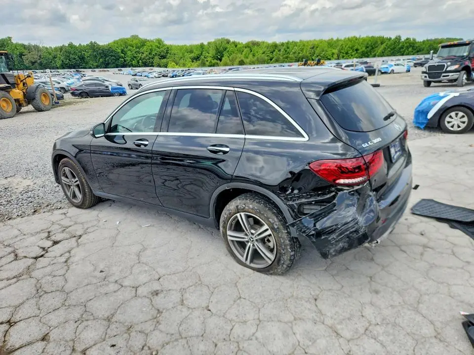 2020 MERCEDES-BENZ GLC 300  