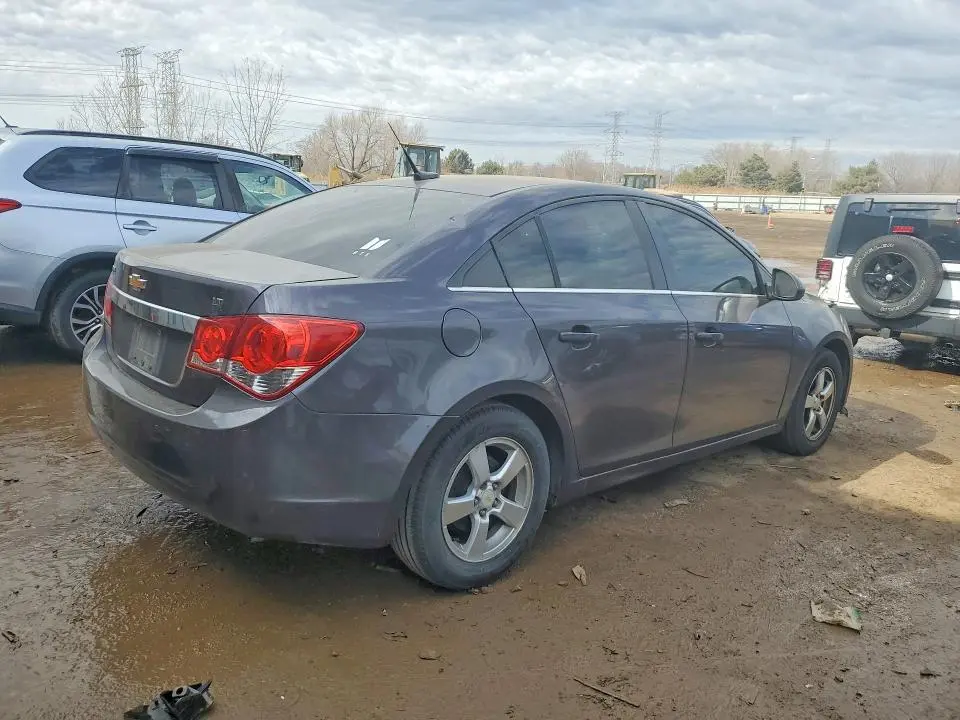 2011 CHEVROLET CRUZE LT  