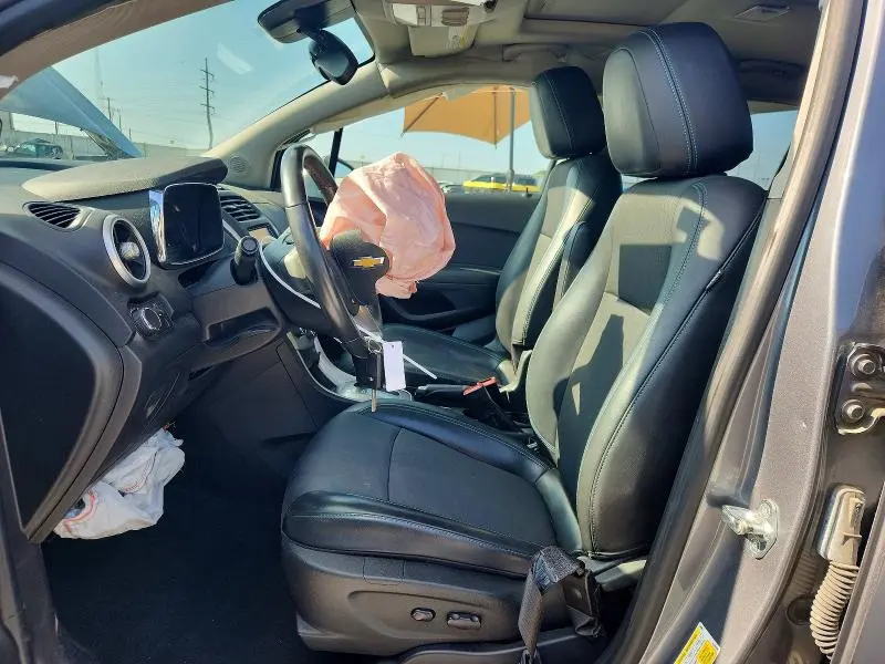 2015 CHEVROLET TRAX   