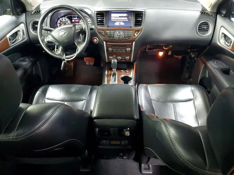 2017 NISSAN PATHFINDER PLATINUM  