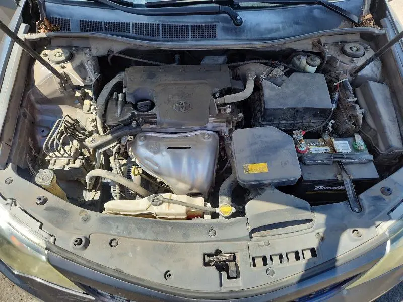 2014 TOYOTA CAMRY SE  
