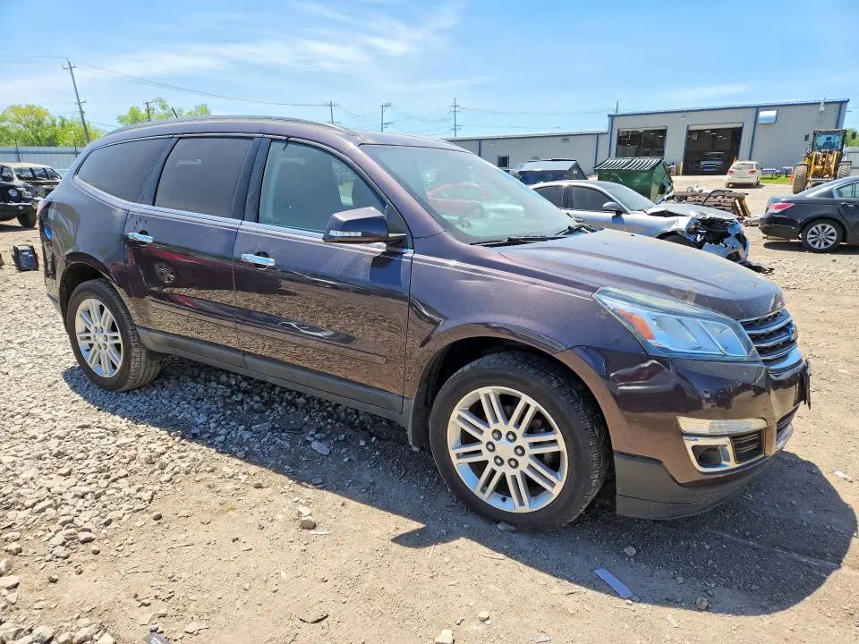 2015 CHEVROLET TRAVERSE LT  