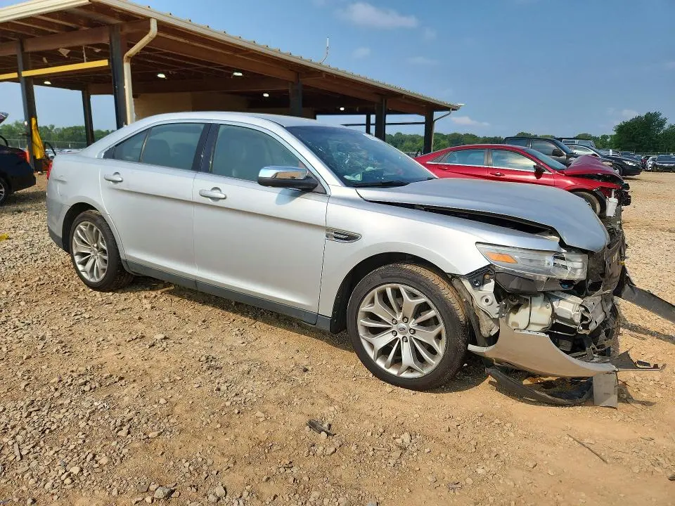 2013 FORD TAURUS LIMITED  