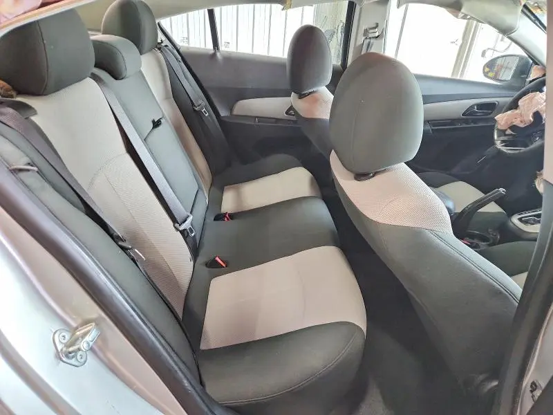 2011 CHEVROLET CRUZE LS  