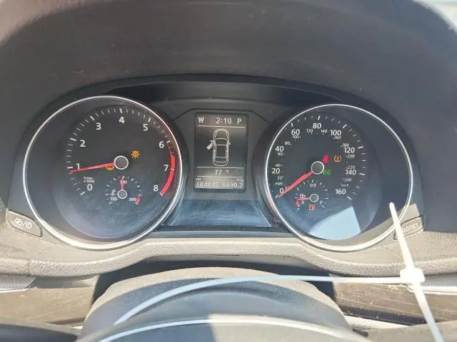 2017 VOLKSWAGEN PASSAT SE  