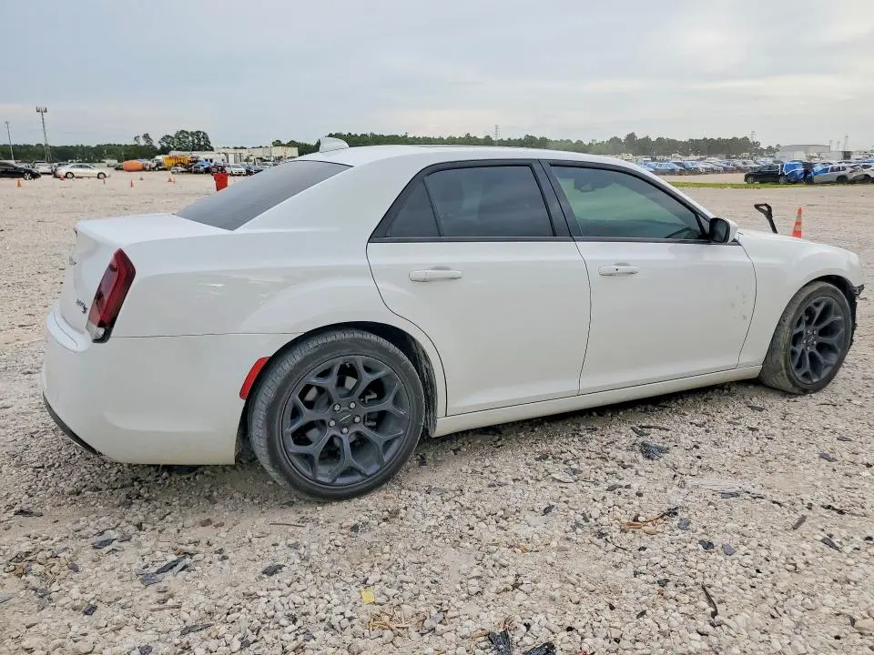 2020 CHRYSLER 300 S  