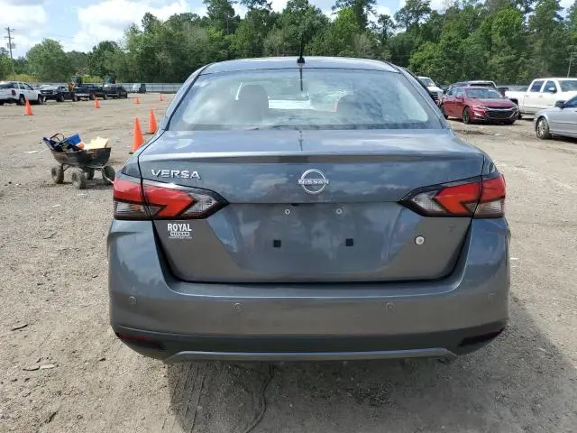 2024 NISSAN VERSA S  
