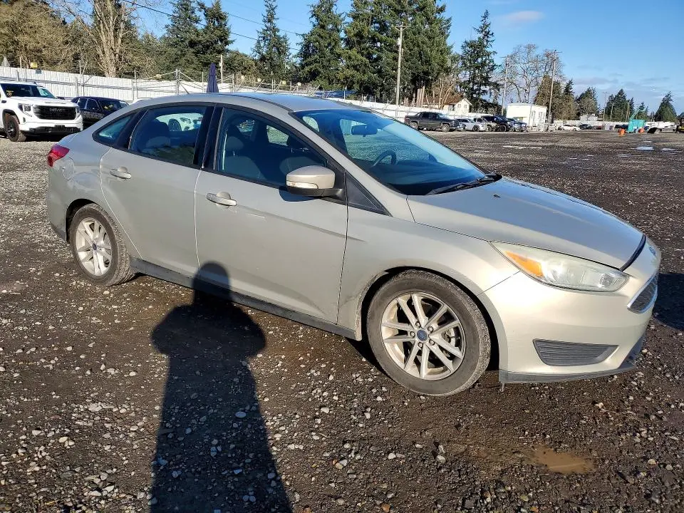 2016 FORD FOCUS SE  