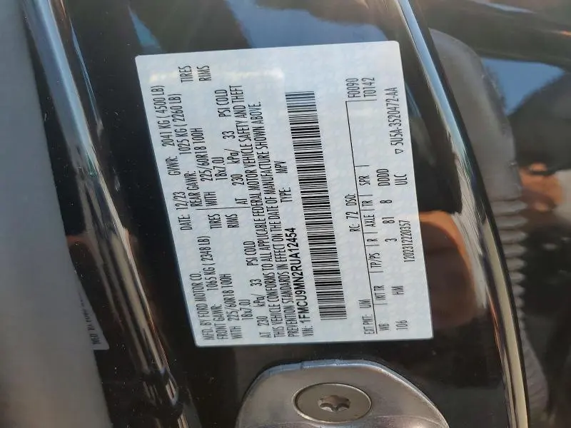 2024 FORD ESCAPE ST LINE  