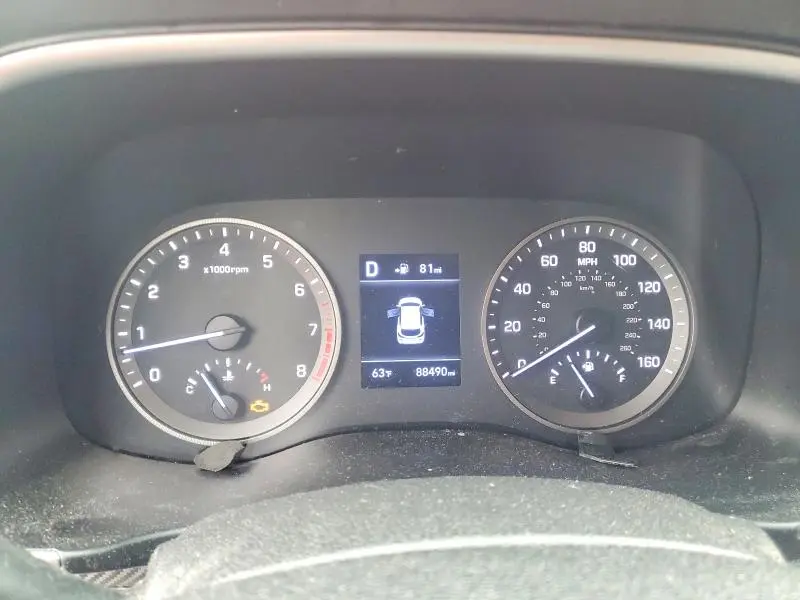 2021 HYUNDAI TUCSON SE  