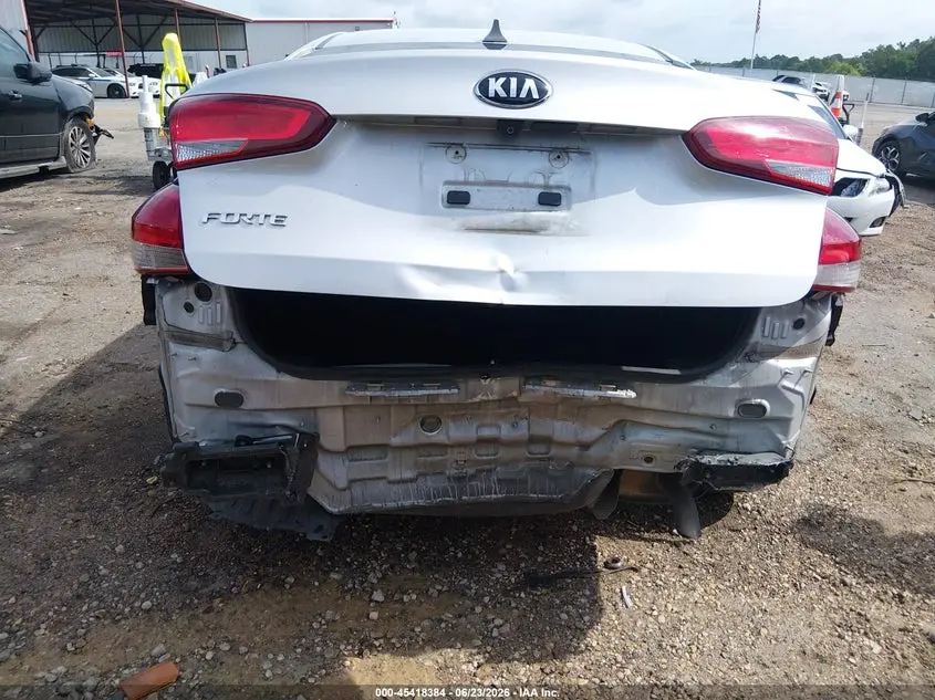 2018 KIA FORTE LX