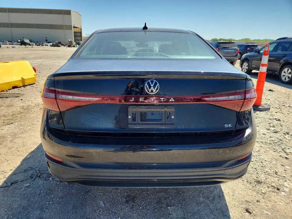 2025 VOLKSWAGEN JETTA SE  