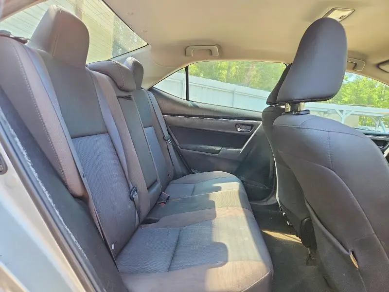 2017 TOYOTA COROLLA LE  