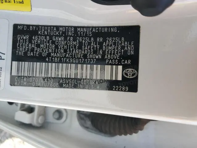 2016 TOYOTA CAMRY LE  