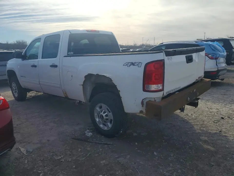 2011 GMC SIERRA K2500 SLE  