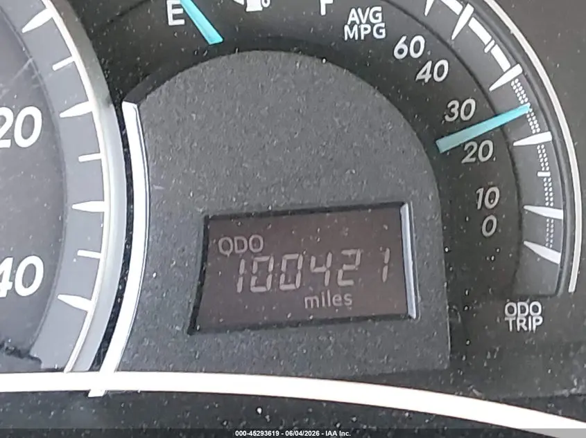 2015 TOYOTA CAMRY LE