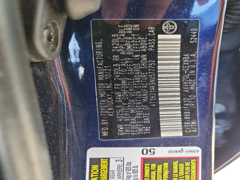2022 TOYOTA CAMRY LE  