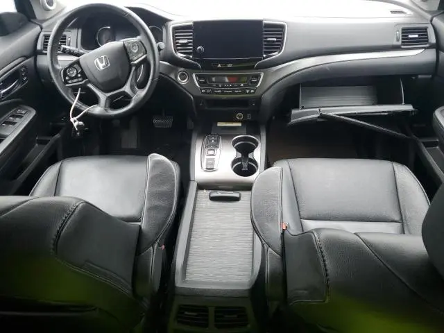 2022 HONDA PILOT SE  
