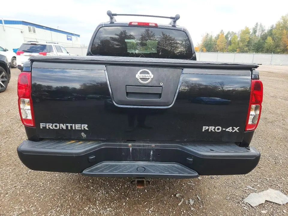 2012 NISSAN FRONTIER S  