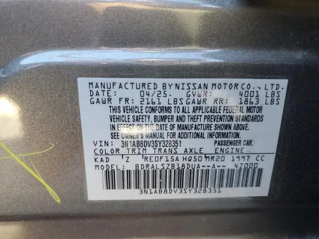 2025 NISSAN SENTRA SR  