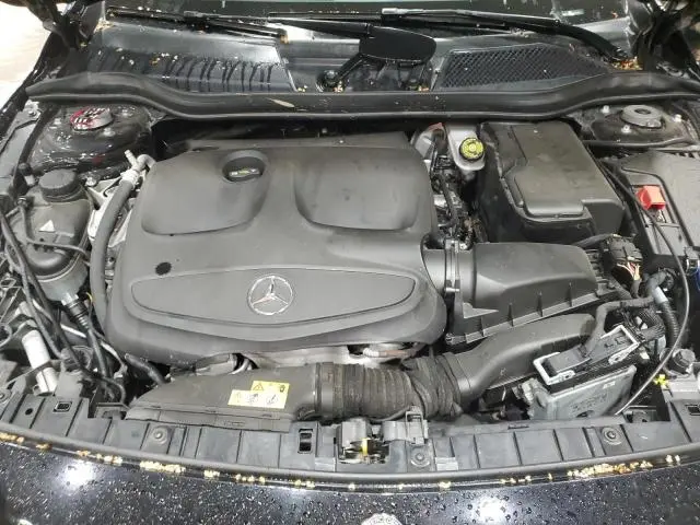 2018 MERCEDES-BENZ GLA 250  