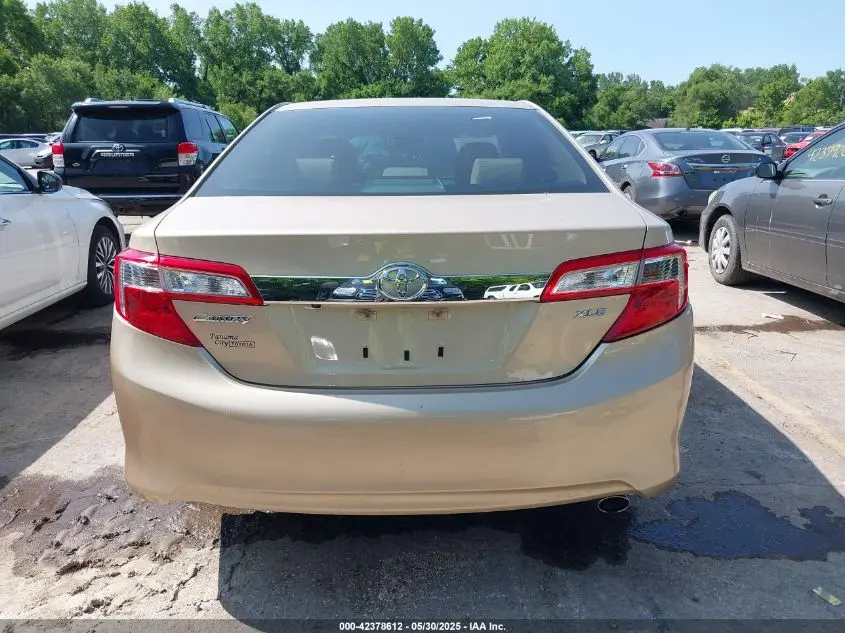 2012 TOYOTA CAMRY XLE