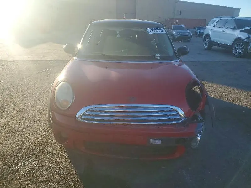 2013 MINI COOPER   
