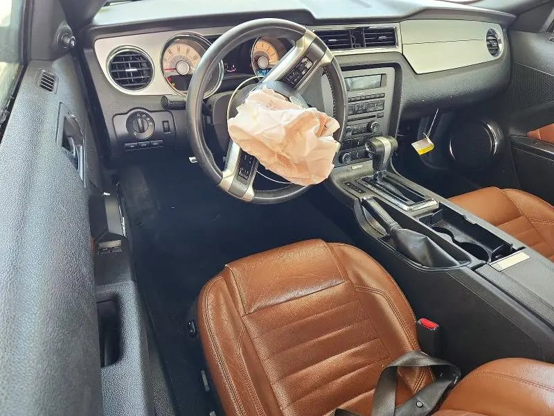 2010 FORD MUSTANG   
