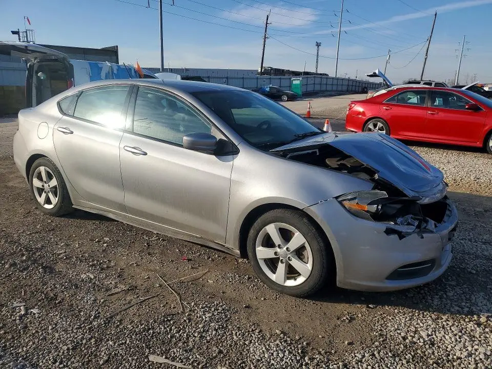 2015 DODGE DART SXT  