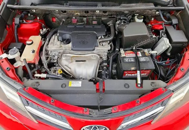 2015 TOYOTA RAV4 LE  