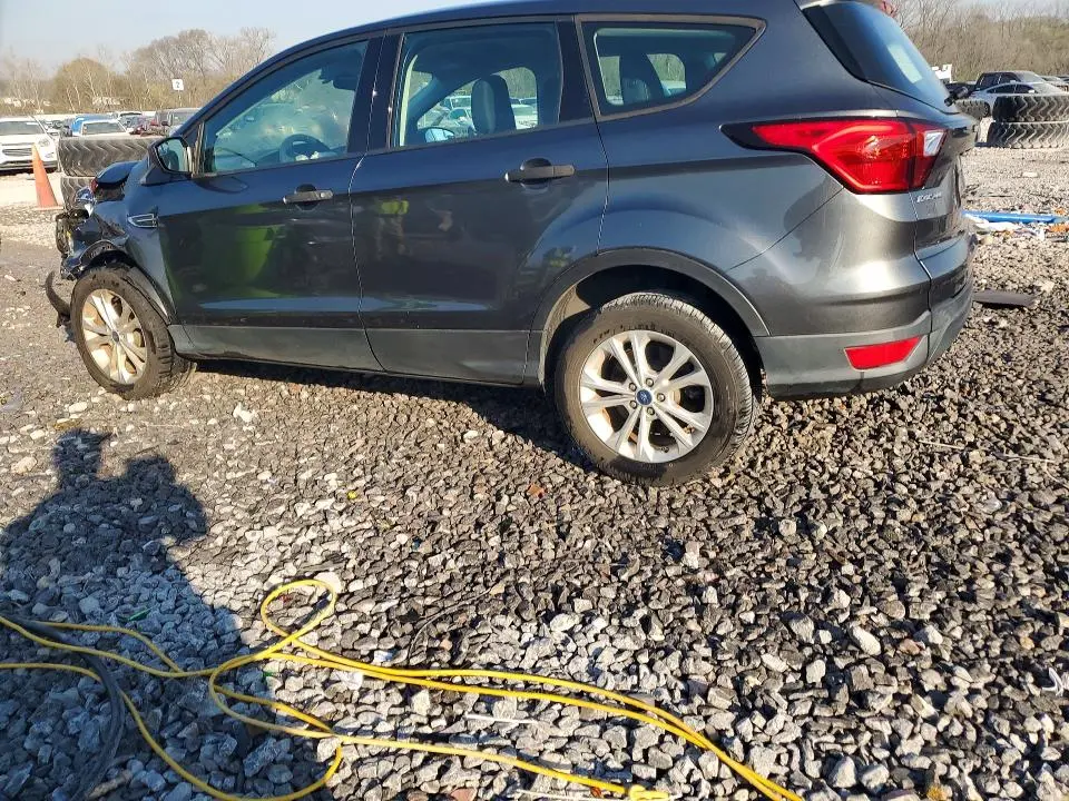 2019 FORD ESCAPE S  