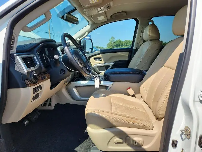 2018 NISSAN TITAN SL  