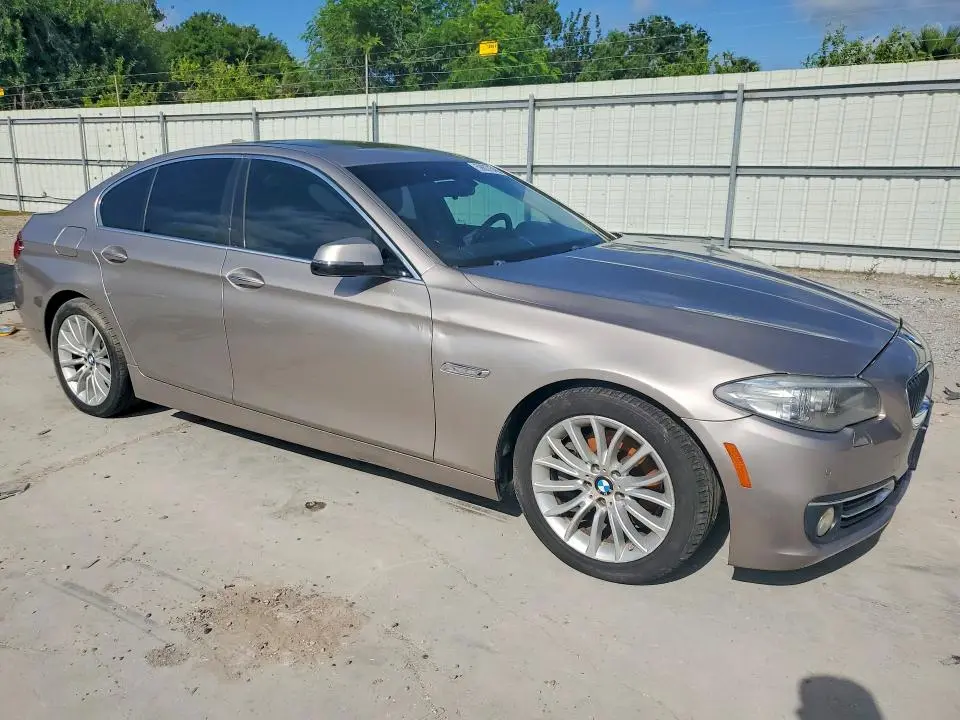 2015 BMW 528 I  