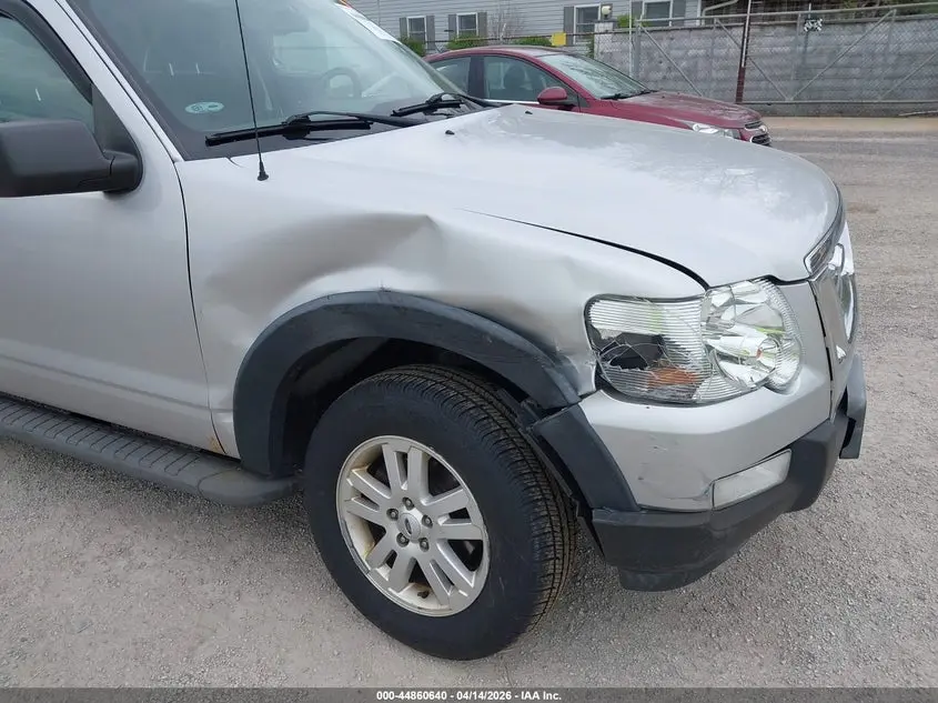 2010 FORD EXPLORER SPORT TRAC XLT