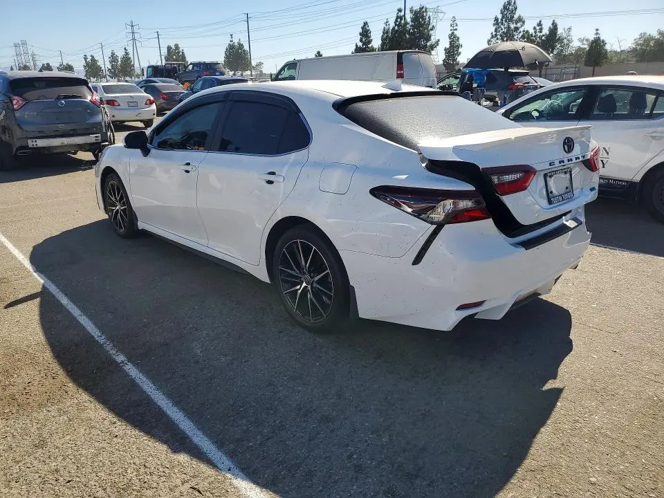 2023 TOYOTA CAMRY SE  