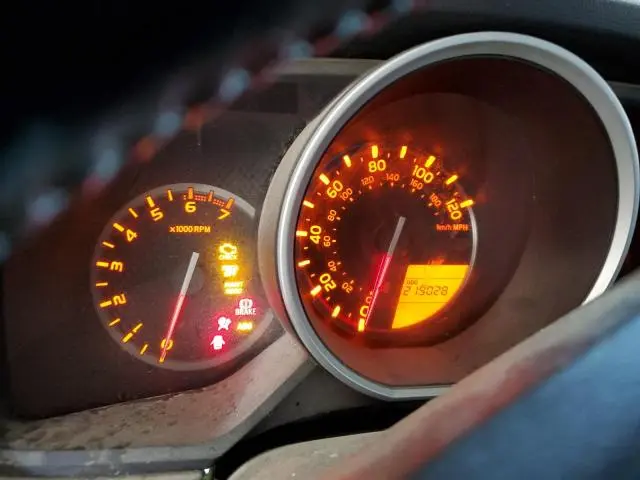 2011 TOYOTA 4RUNNER SR5  