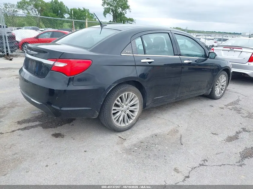 2012 CHRYSLER 200 LIMITED