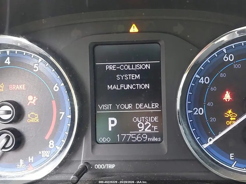2019 TOYOTA COROLLA LE