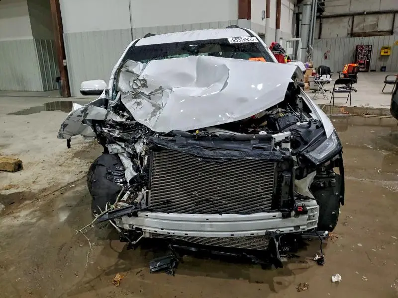 2022 CHEVROLET TRAVERSE RS  