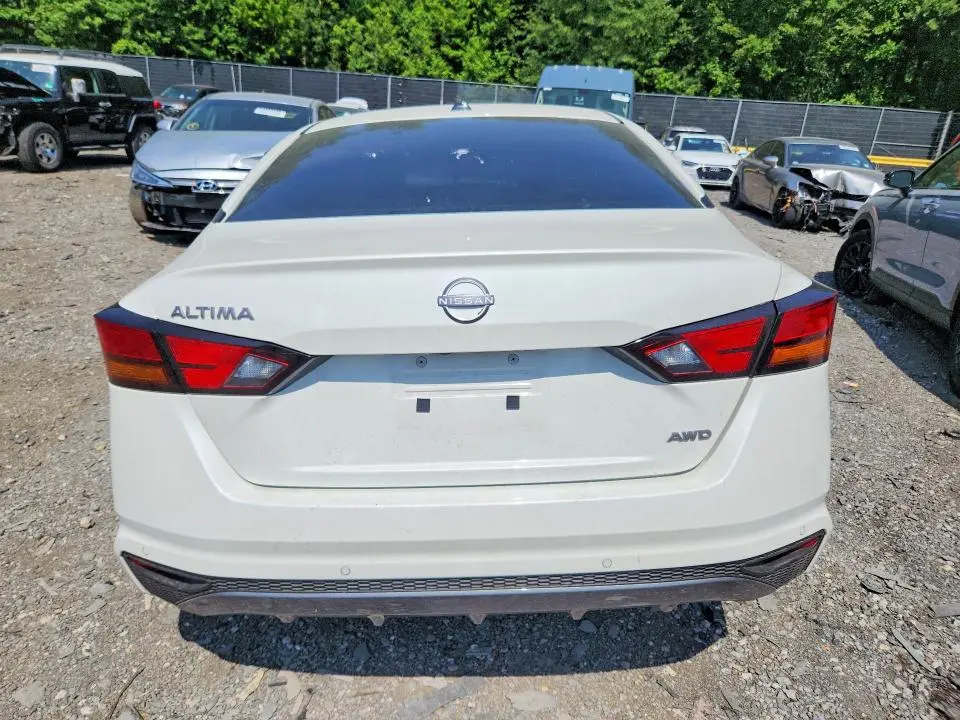 2026 NISSAN ALTIMA SV  