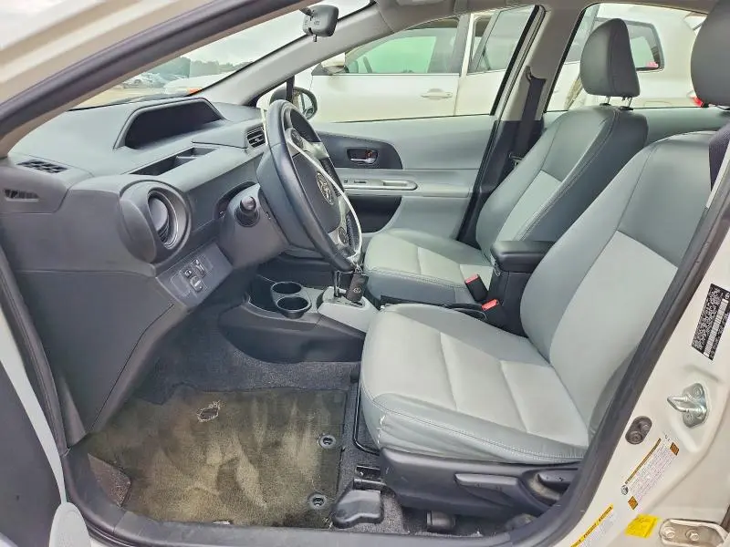 2013 TOYOTA PRIUS C FOUR  