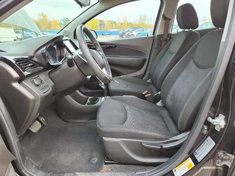 2017 CHEVROLET SPARK 1LT  