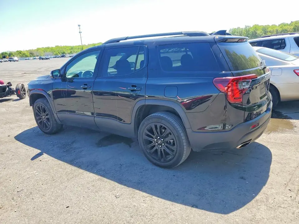 2022 GMC ACADIA SLE  