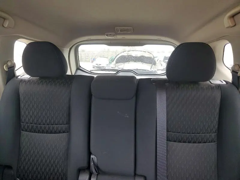 2018 NISSAN ROGUE SV  