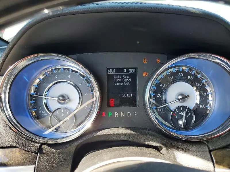 2011 CHRYSLER 300C   