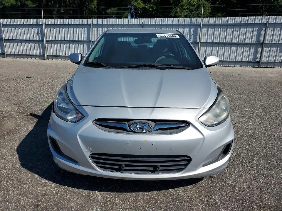 2014 HYUNDAI ACCENT GLS  