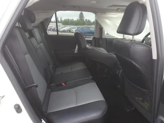 2023 TOYOTA 4RUNNER SE  