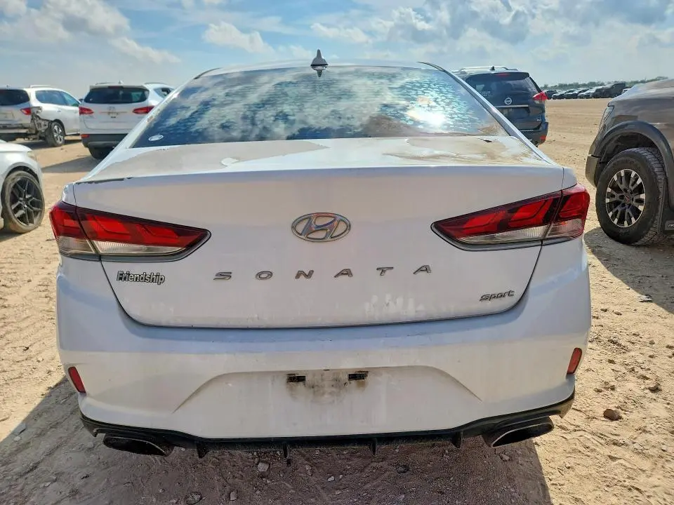 2018 HYUNDAI SONATA SPORT  