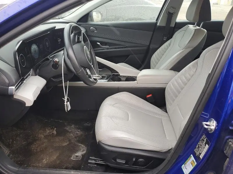 2025 HYUNDAI ELANTRA LIMITED  